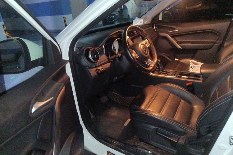 Used MG GS 2017 20T Automatic Luxury Edition Driver Seat