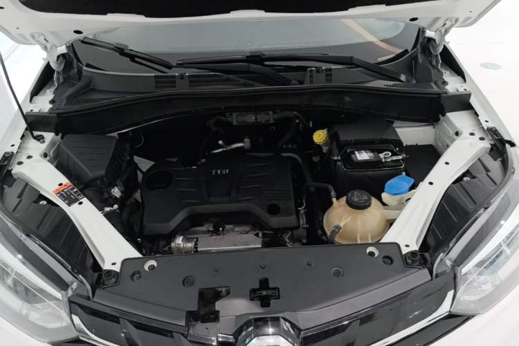 Used MG GS 2017 20T Automatic Prestige Edition Engine Bay