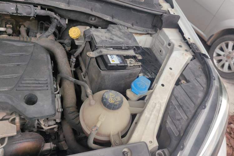 Used MG GS 2017 20T Automatic Prestige Edition Engine Bay Left