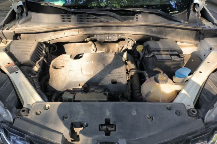 Used MG GS 2017 20T Automatic Prestige Edition Engine Bay