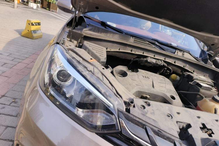 Used MG GS 2017 20T Manual Luxury Edition Engine Bay Right