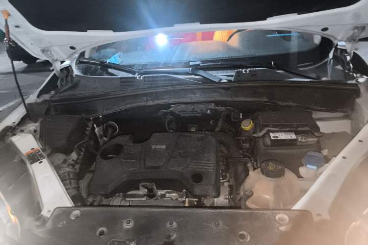 Used MG GS 2017 20T Automatic Prestige Edition Engine Bay
