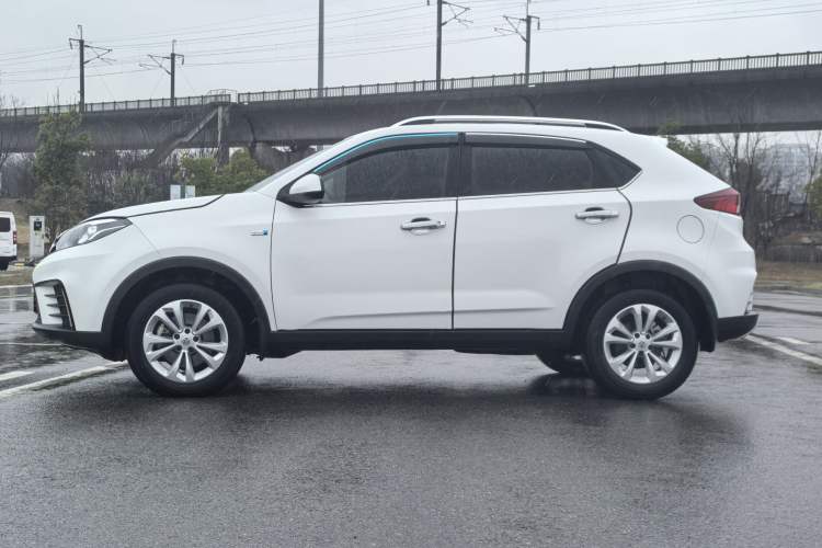 Used MG GS 2017 20T Automatic Luxury Edition Exterior 2