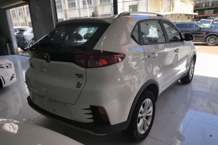Used MG GS 2017 20T Manual Luxury Edition Exterior 5
