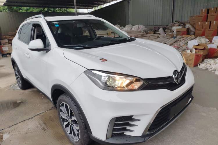 Used MG GS 2017 20T Automatic Prestige Edition Front Right 45 Deg