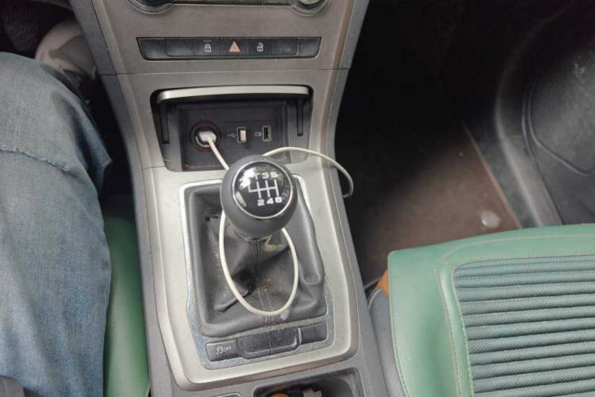 Used MG GS 2017 20T Manual Luxury Edition Gear Lever