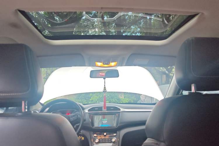 Used MG GS 2017 20T Manual Luxury Edition Headliner