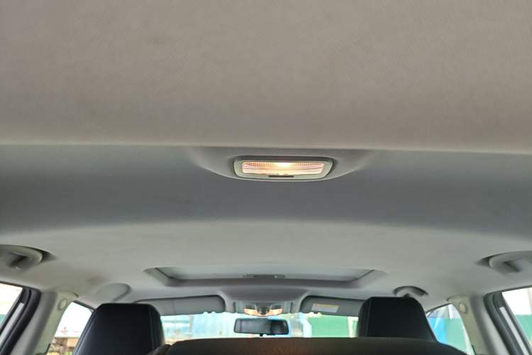 Used MG GS 2017 20T Manual Luxury Edition Headliner