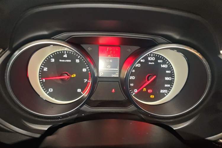 Used MG GS 2017 20T Automatic Luxury Edition Instrument Cluster