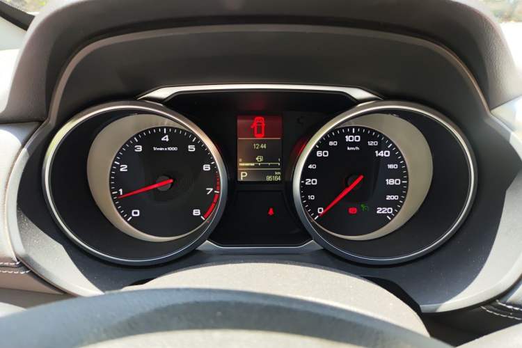 Used MG GS 2017 20T Automatic Prestige Edition Instrument Cluster