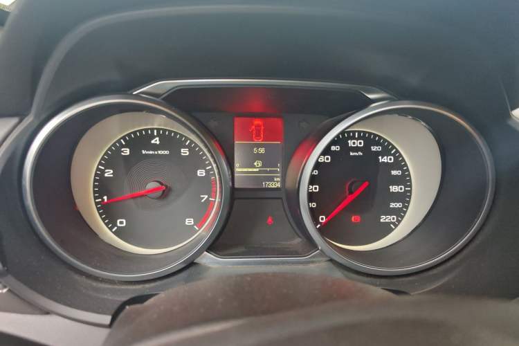 Used MG GS 2017 20T Manual Luxury Edition Instrument Cluster
