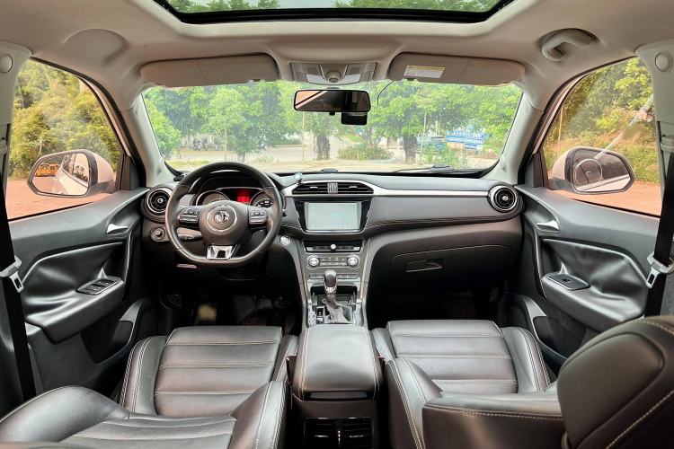 Used MG GS 2017 20T Automatic Prestige Edition Interior 1