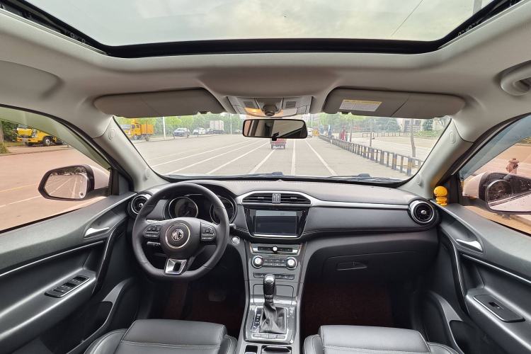 Used MG GS 2017 20T Automatic Prestige Edition Interior 1