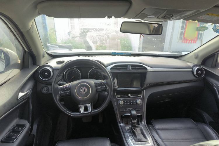 Used MG GS 2017 20T Automatic Prestige Edition Interior 2