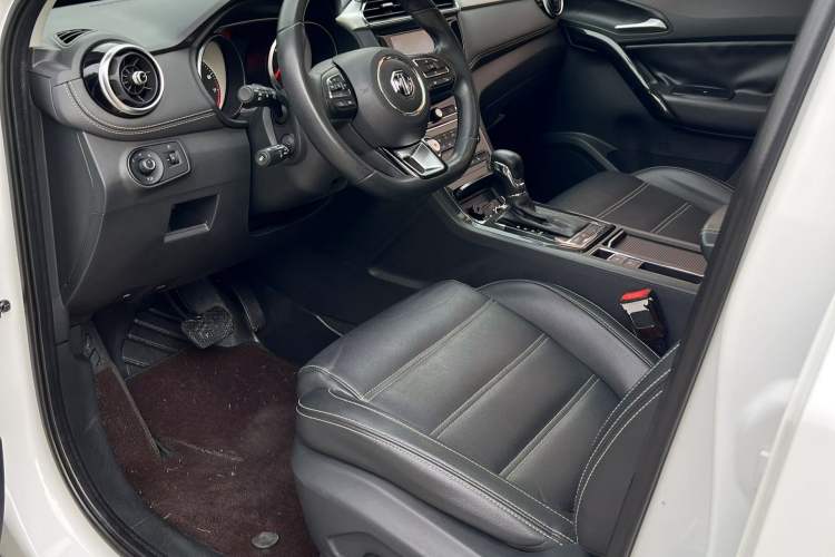 Used MG GS 2017 20T Automatic Prestige Edition Interior 2