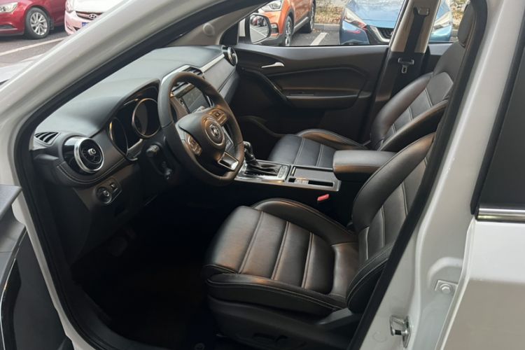 Used MG GS 2017 20T Automatic Prestige Edition Interior 2