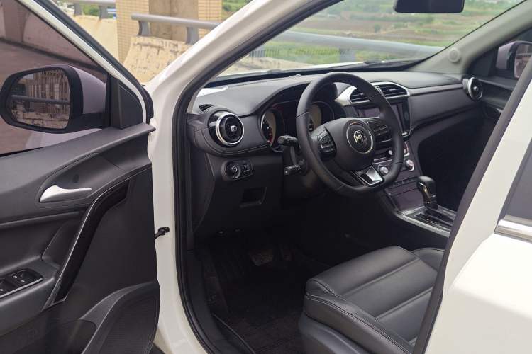 Used MG GS 2017 20T Automatic Prestige Edition Interior 3