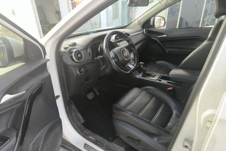Used MG GS 2017 20T Automatic Prestige Edition Interior 3