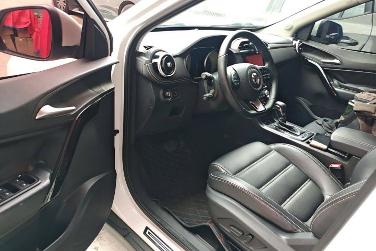 Used MG GS 2017 20T Automatic Prestige Edition Interior 3