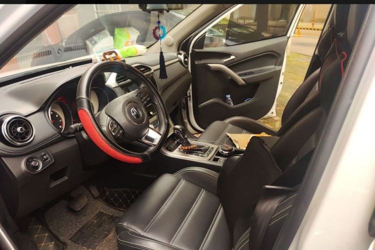 Used MG GS 2017 20T Automatic Luxury Edition Interior 3