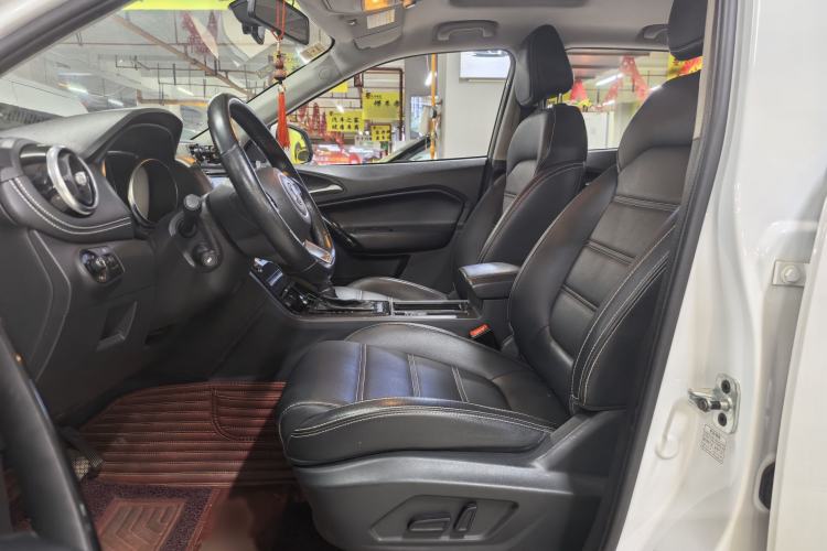 Used MG GS 2017 20T Automatic Prestige Edition Interior 3