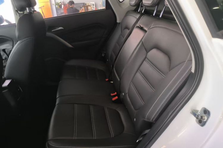 Used MG GS 2017 20T Manual Luxury Edition Interior 4