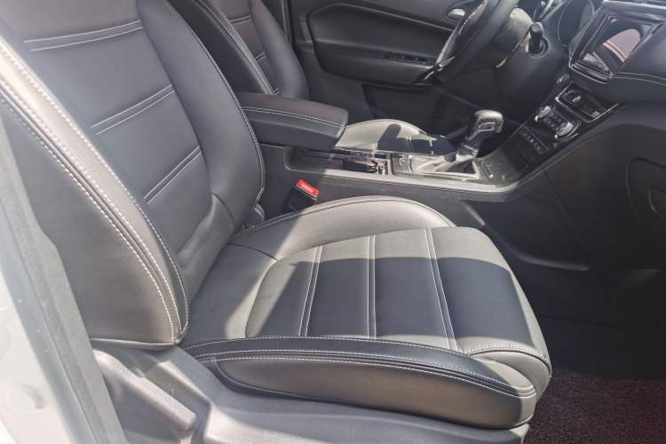 Used MG GS 2017 20T Automatic Prestige Edition Interior 8