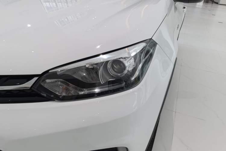 Used MG GS 2017 20T Automatic Prestige Edition Left Front Headlight