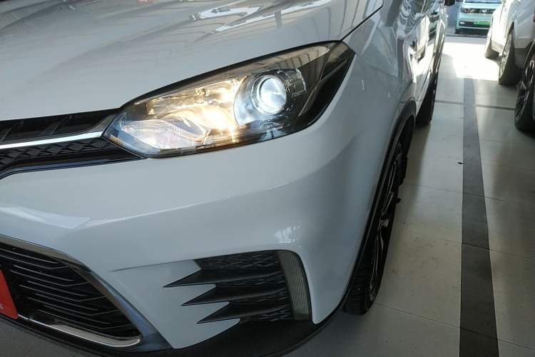 Used MG GS 2017 20T Automatic Prestige Edition Left Front Headlight