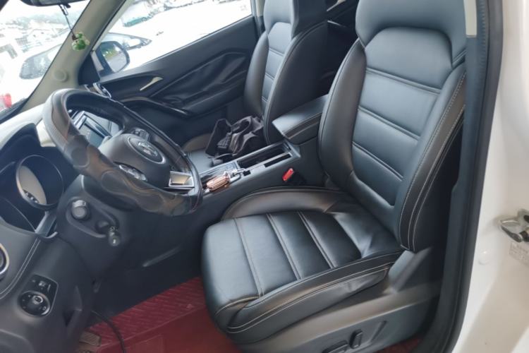 Used MG GS 2017 20T Automatic Prestige Edition Left Front Seat