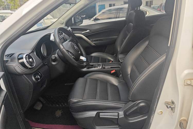 Used MG GS 2017 20T Automatic Luxury Edition Left Front Seat