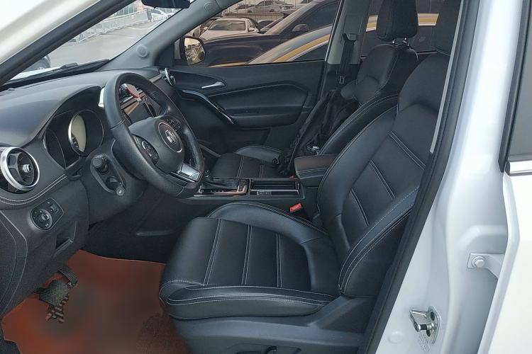 Used MG GS 2017 20T Automatic Prestige Edition Left Front Seat