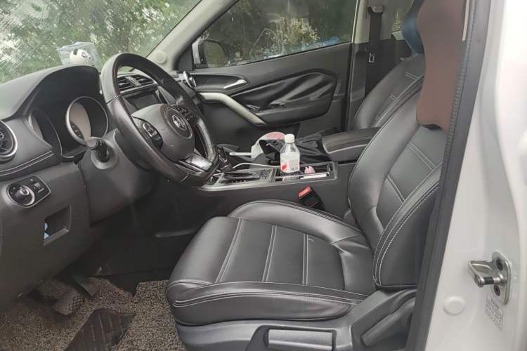Used MG GS 2017 20T Automatic Luxury Edition Left Front Seat