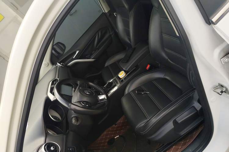Used MG GS 2017 20T Automatic Luxury Edition Left Front Seat