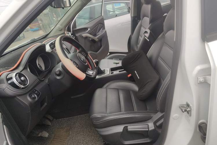 Used MG GS 2017 20T Manual Luxury Edition Left Front Seat