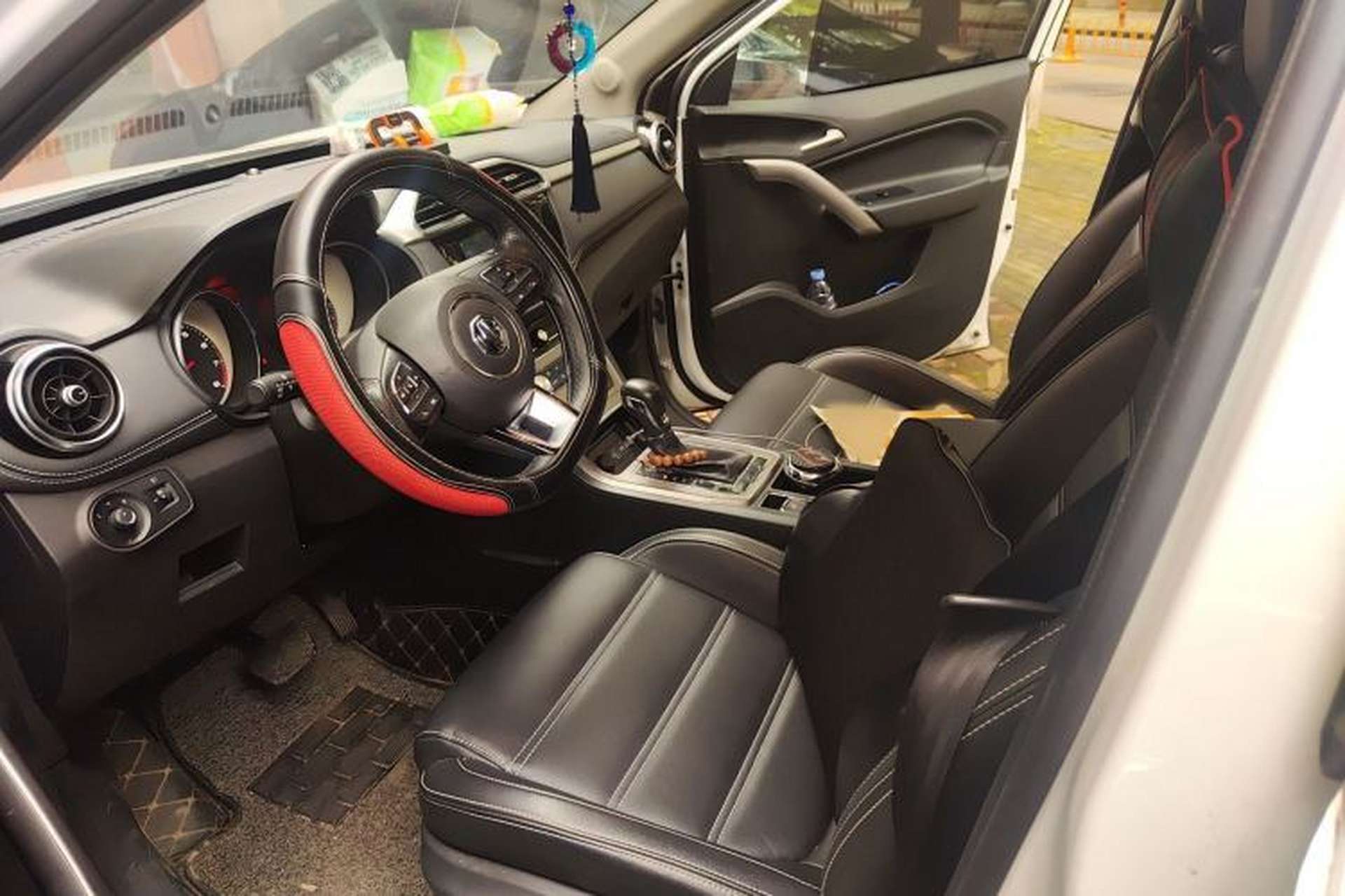 Used MG GS 2017 20T Automatic Luxury Edition Left Front Seat