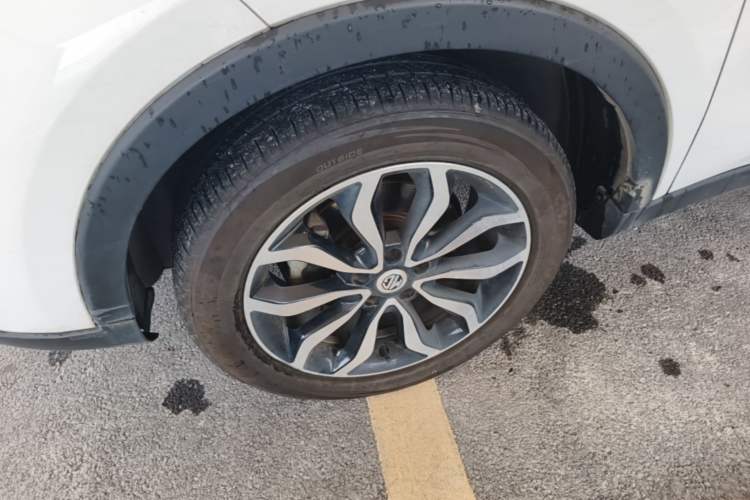 Used MG GS 2017 20T Automatic Prestige Edition Left Front Wheel Hub