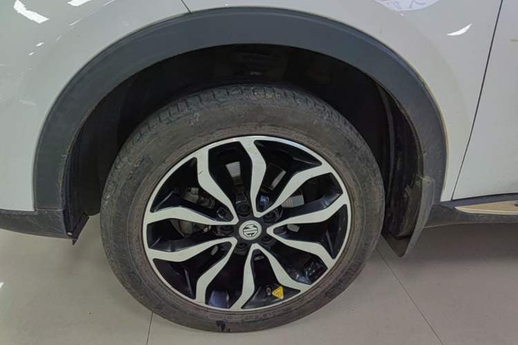 Used MG GS 2017 20T Automatic Prestige Edition Left Front Wheel Hub