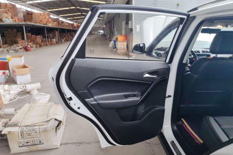 Used MG GS 2017 20T Automatic Prestige Edition Left Rear Door Interior