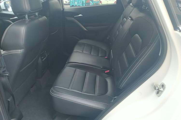 Used MG GS 2017 20T Automatic Luxury Edition Left Rear Seat