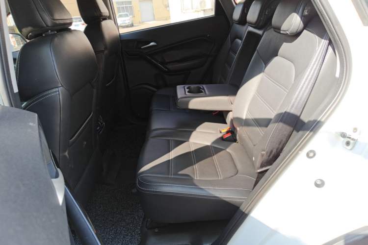 Used MG GS 2017 20T Automatic Prestige Edition Left Rear Seat