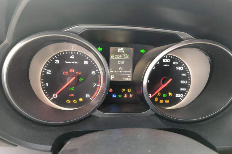 Used MG GS 2017 20T Automatic Prestige Edition Odometer Close Up