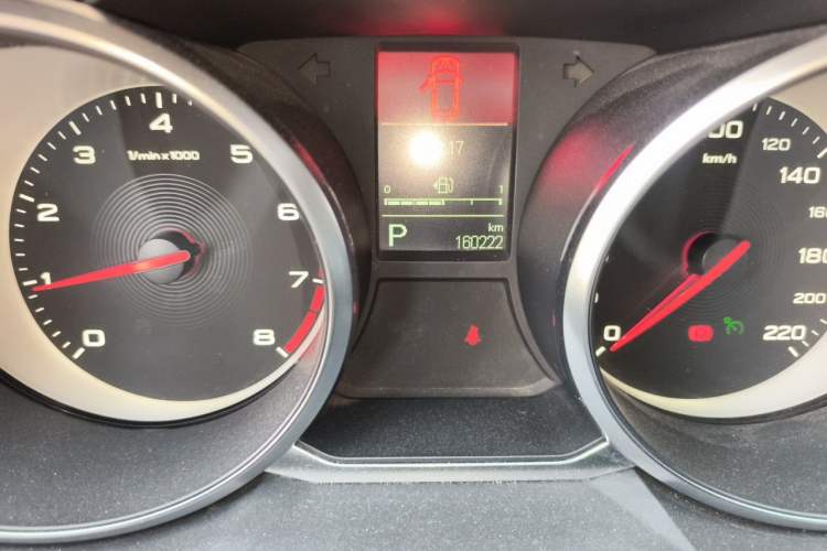 Used MG GS 2017 20T Automatic Prestige Edition Odometer Close Up