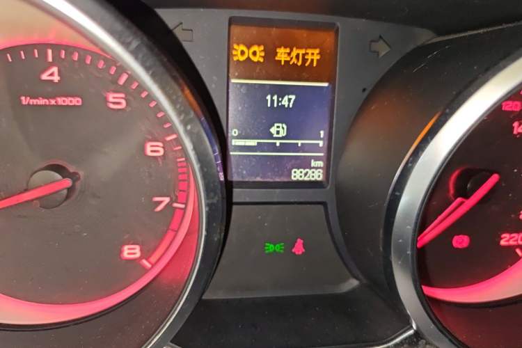 Used MG GS 2017 20T Manual Luxury Edition Odometer Close Up