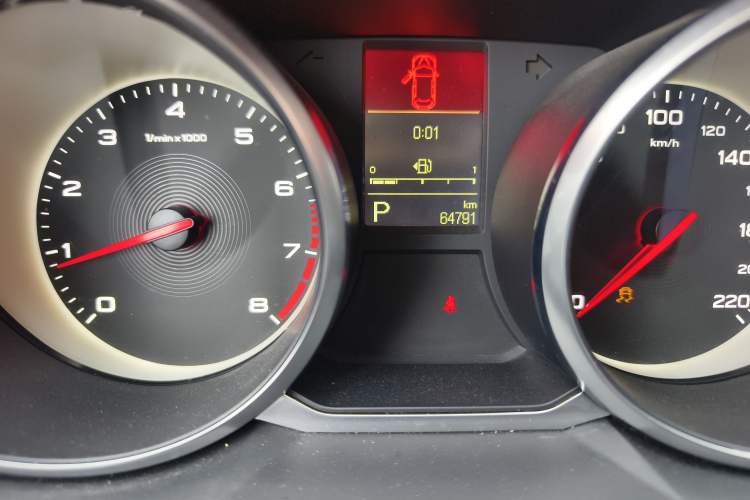 Used MG GS 2017 20T Automatic Prestige Edition Odometer Close Up