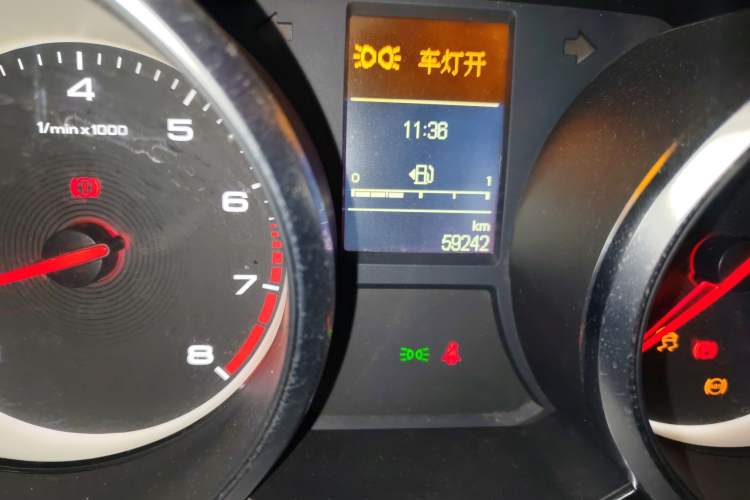 Used MG GS 2017 20T Manual Luxury Edition Odometer Close Up