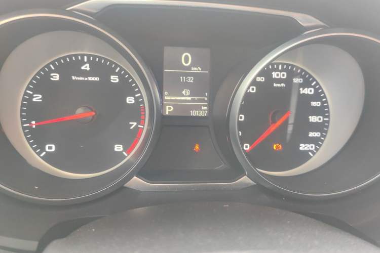 Used MG GS 2017 20T Automatic Prestige Edition Odometer Close Up