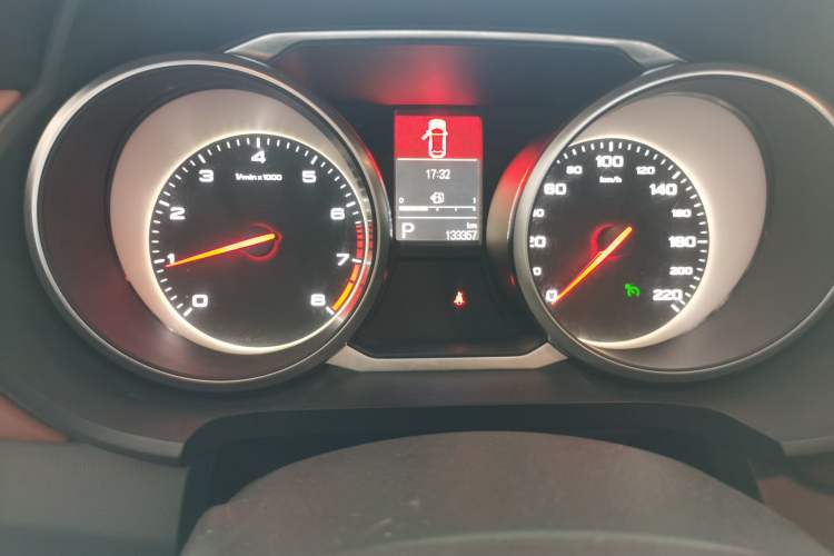 Used MG GS 2017 20T Automatic Prestige Edition Odometer Close Up