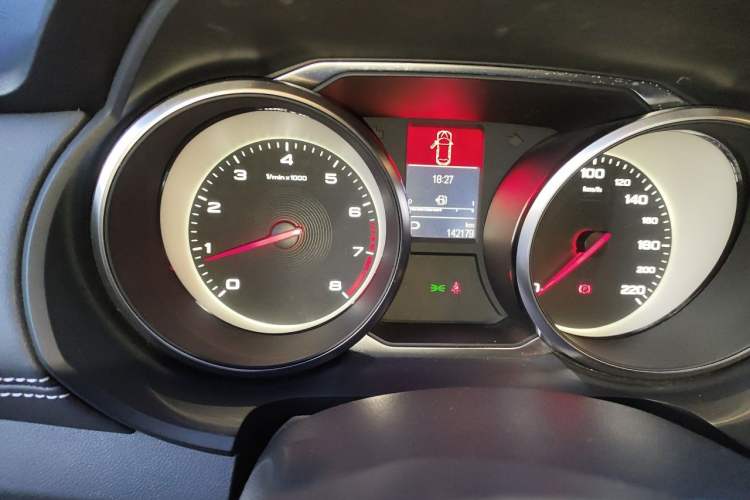 Used MG GS 2017 20T Automatic Prestige Edition Odometer Close Up