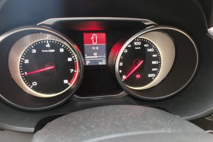 Used MG GS 2017 20T Automatic Prestige Edition Odometer Close Up